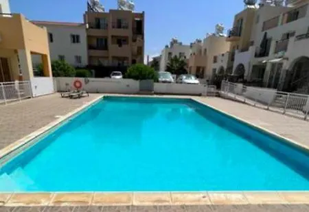Akamas Gardens * Polis